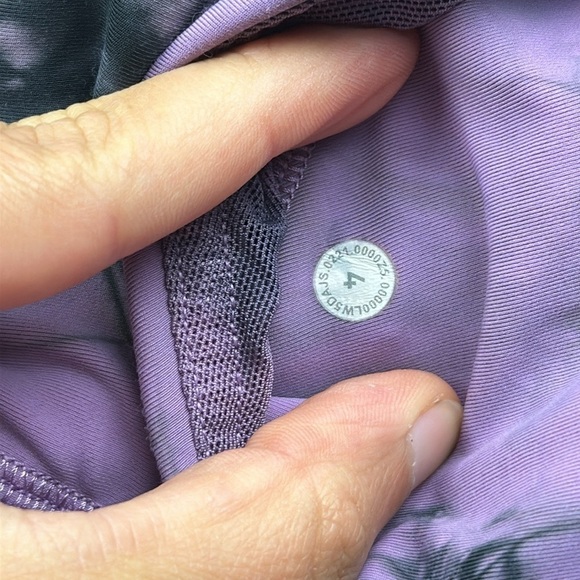 Lululemon Power Thru High-Rise Tight 25" - Picture 7 of 7